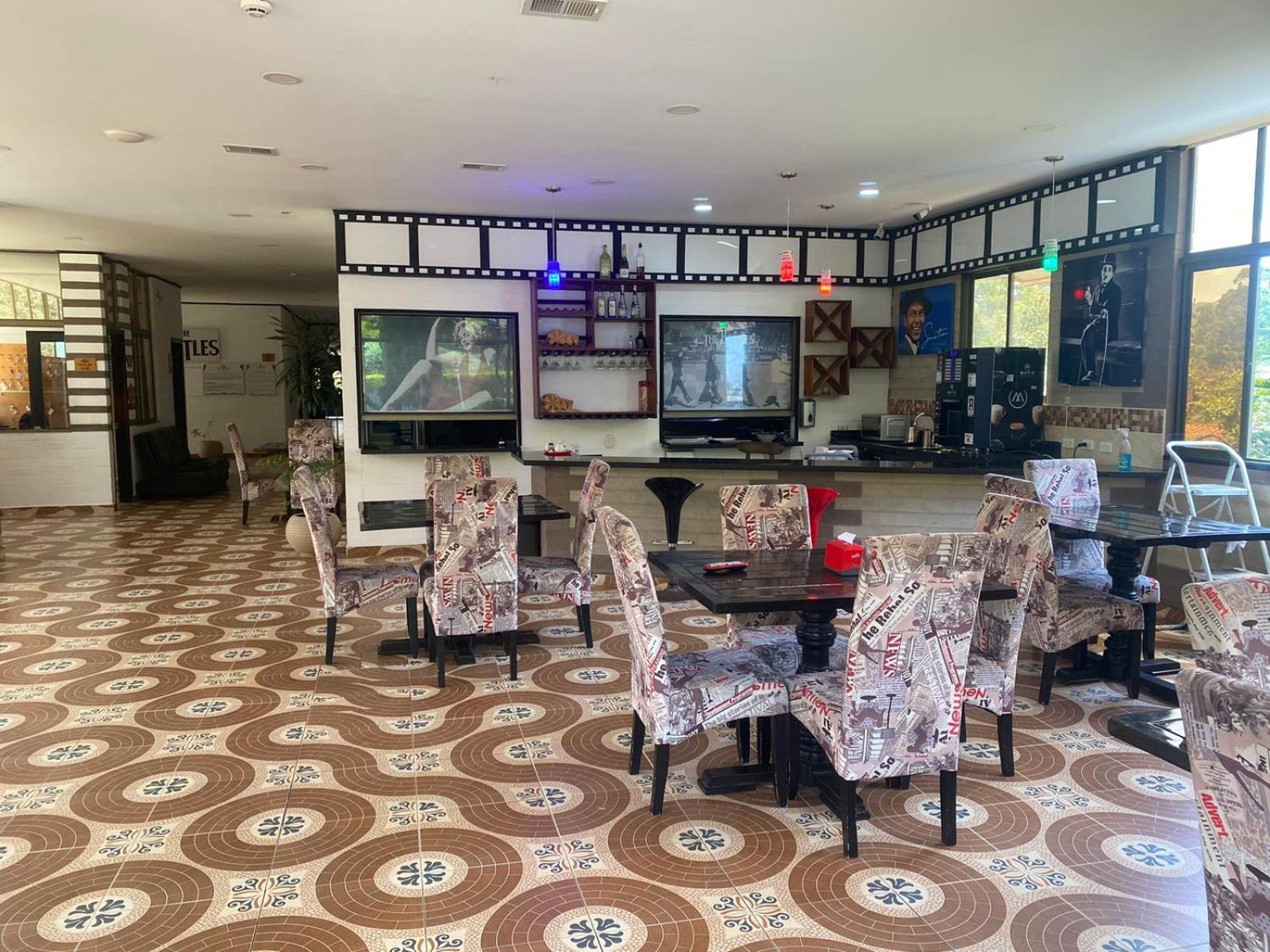 Hollywood Paradise Hotel Rionegro Eksteriør billede