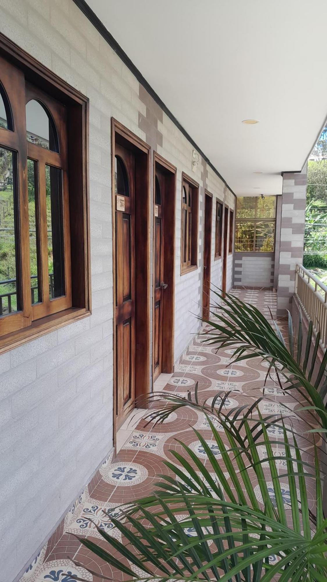 Hollywood Paradise Hotel Rionegro Eksteriør billede