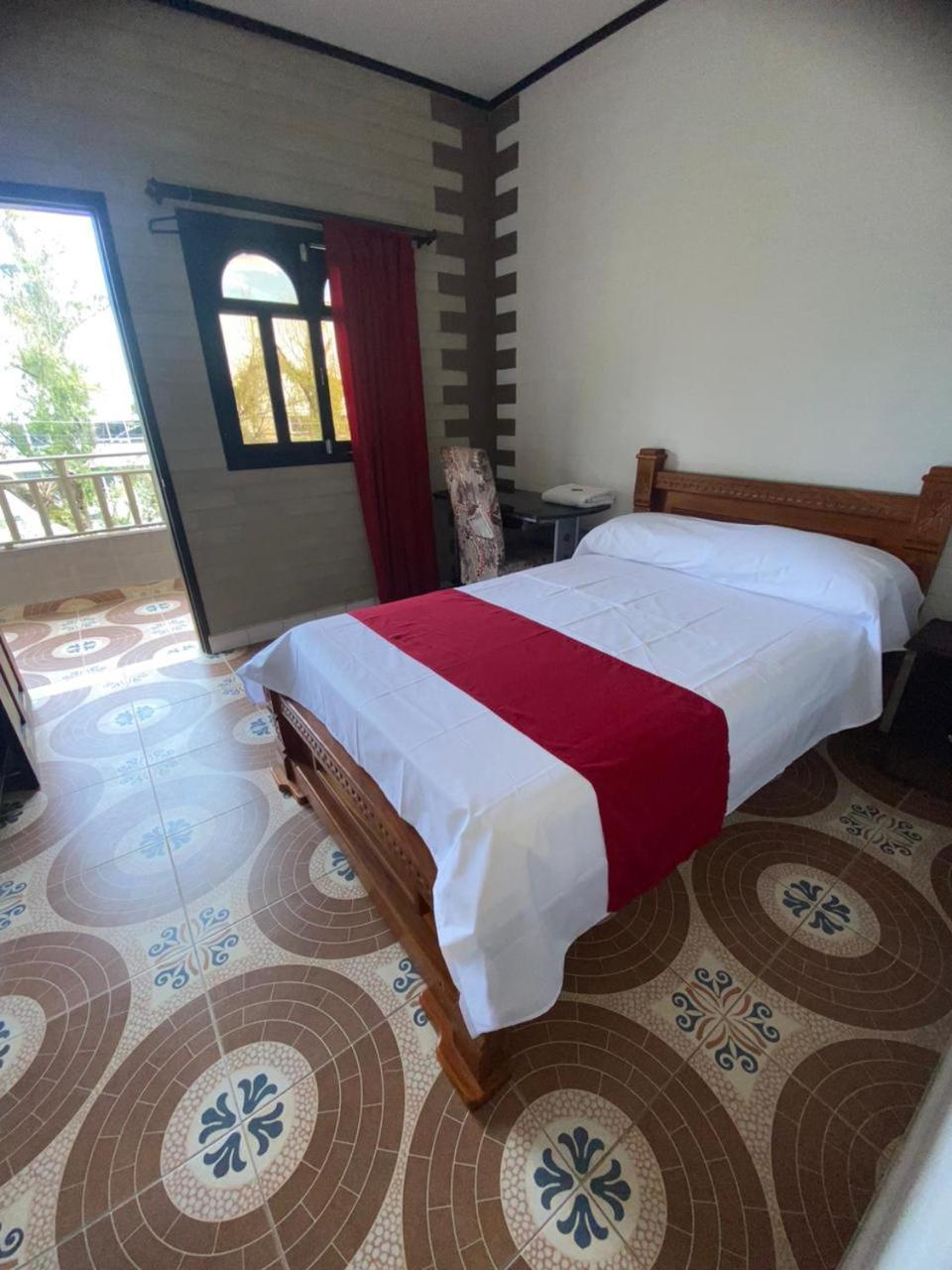 Hollywood Paradise Hotel Rionegro Eksteriør billede