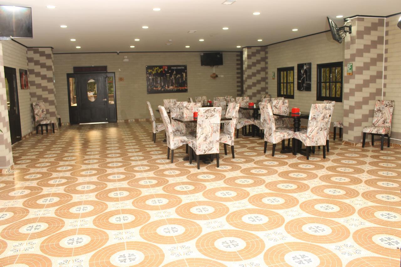 Hollywood Paradise Hotel Rionegro Eksteriør billede